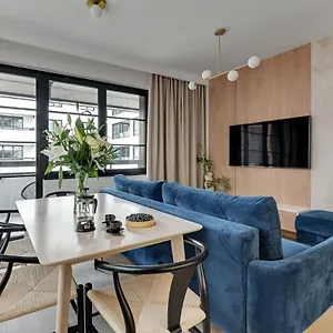 Doki Living By Blue Mandarin Parking & Foodhall Apartment Danzig