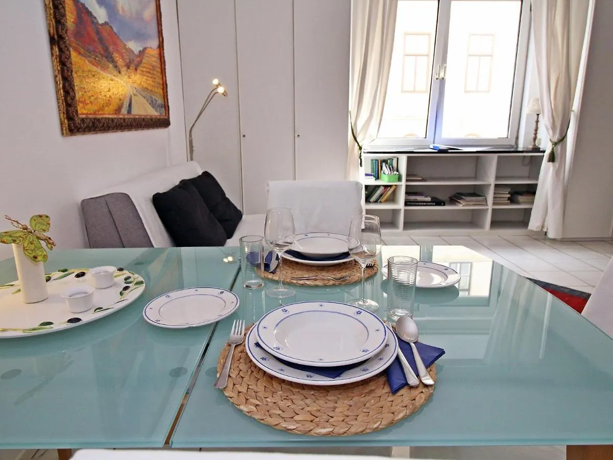 Apartment Inner City By Interhome Vídeň