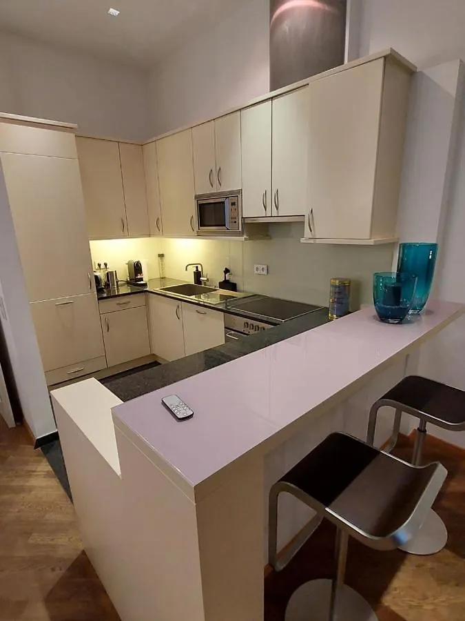 Apartment Inner City By Interhome Vídeň